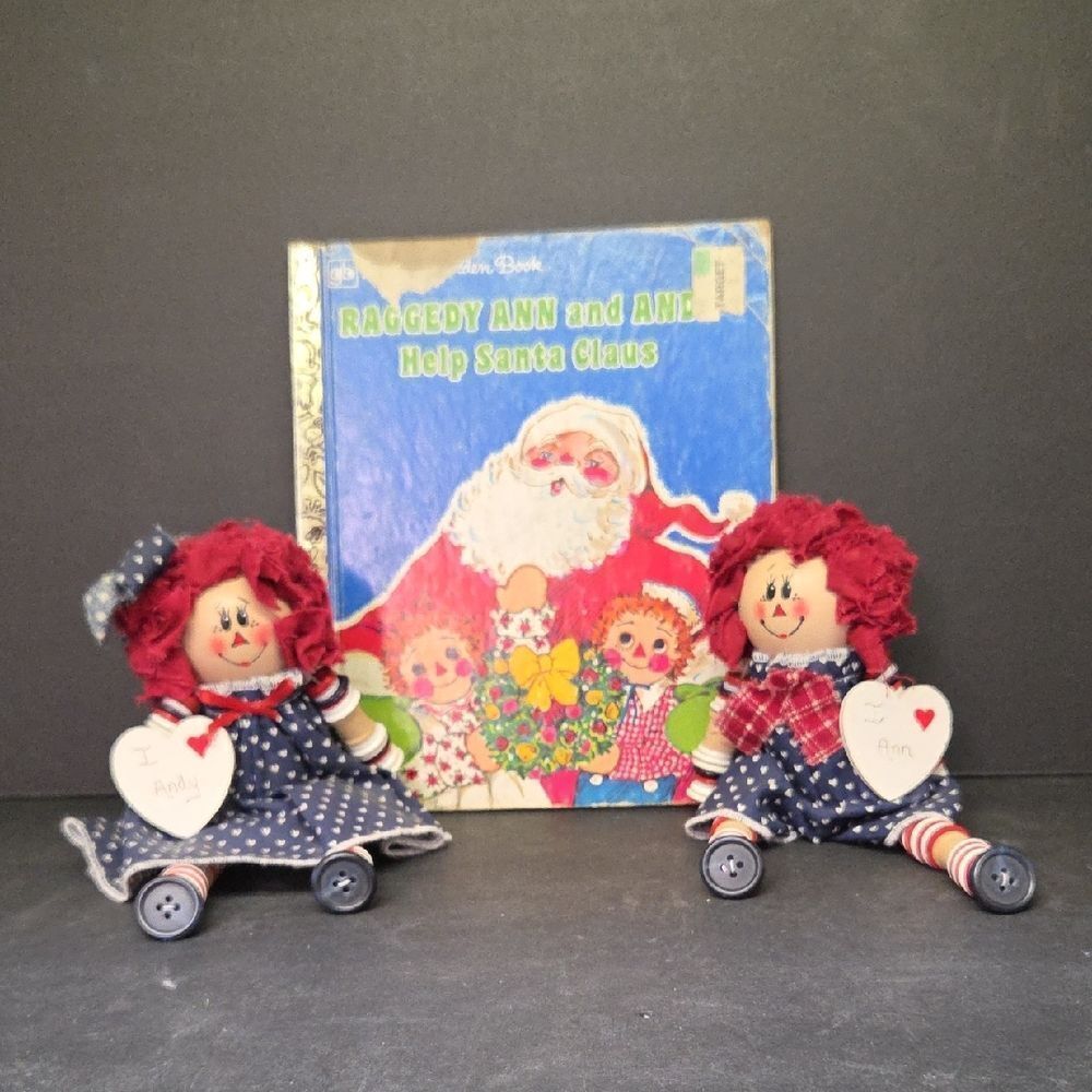 Raggedy Ann and Andy‎ Dolls With Button Arms And Legs Plus Little Golden Book